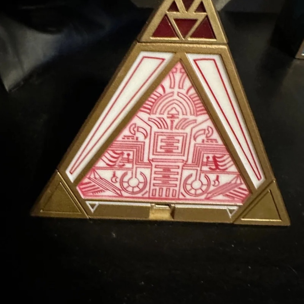 Disneys galaxy edge sith holocron